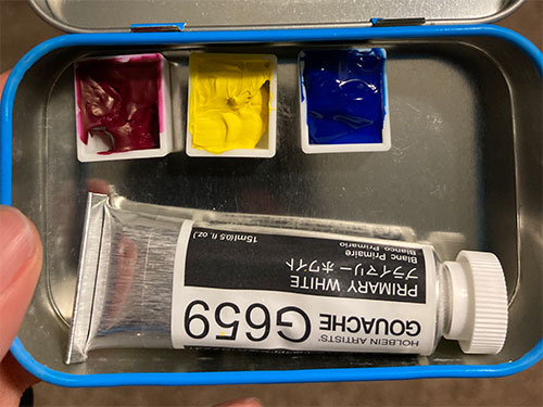 Freshly squeezed paint in the mint tin palette